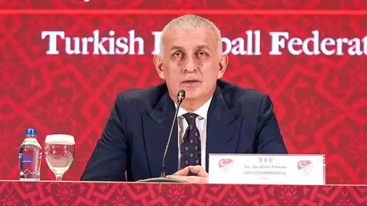 Türk Hakemleri FIFA Kokartıyla Avrupa'da Temsil Edecek