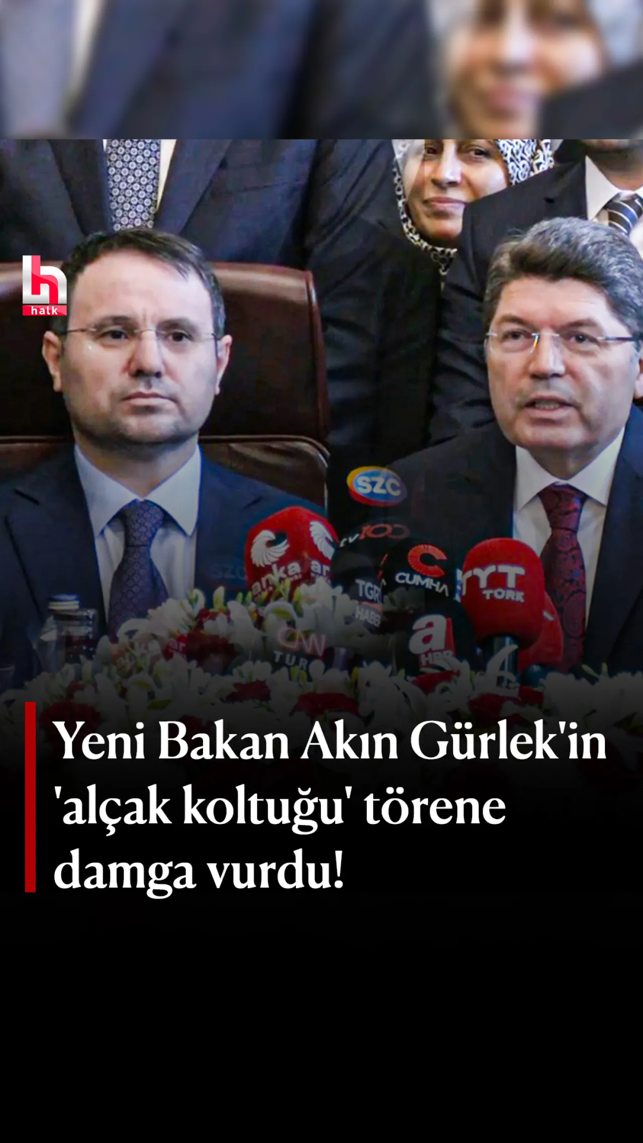 Adalet Bakanlığı'nda Devir Teslim Töreninde 'Alçak Koltuk' Krizi Yaşandı
