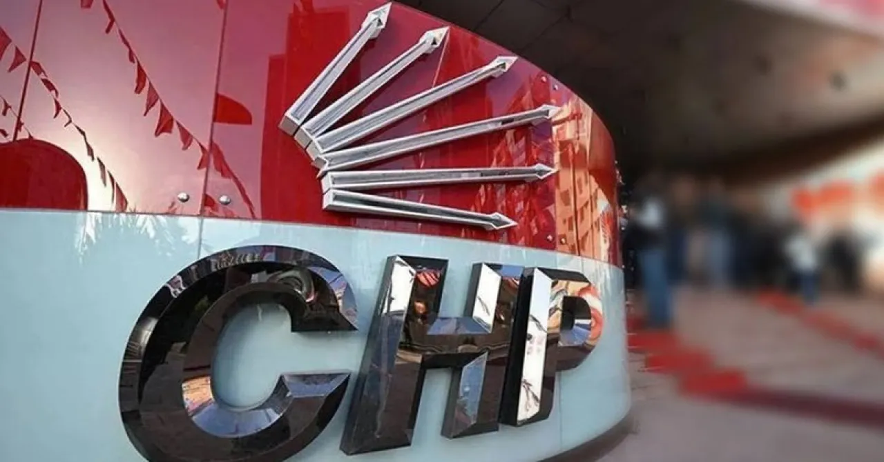 CHP İçindeki Karmaşa: Rüşvet İddiaları ve İç Çekişmeler Gündemde