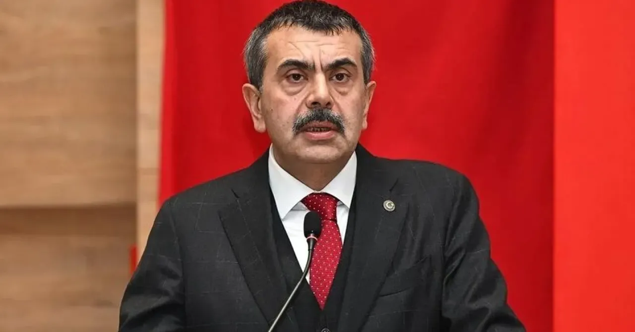 Eğitimde 'Laikliği Savunuyoruz' Bildirisine Tepki: İmza Atanlara Dava Açıldı