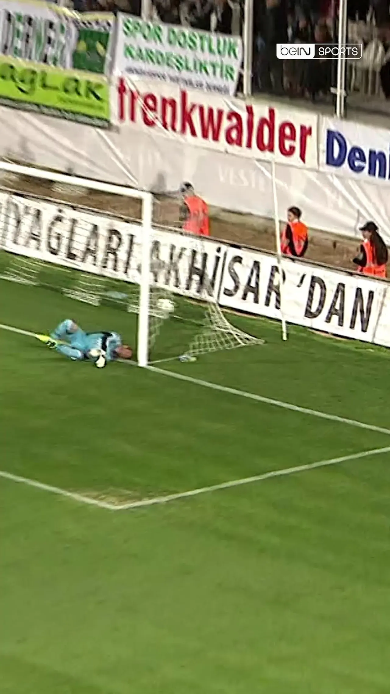 Emin Aladağ'dan Unutulmaz Nostalji Golü: 2026'da Süper Lig Tarihine Geçen Şut