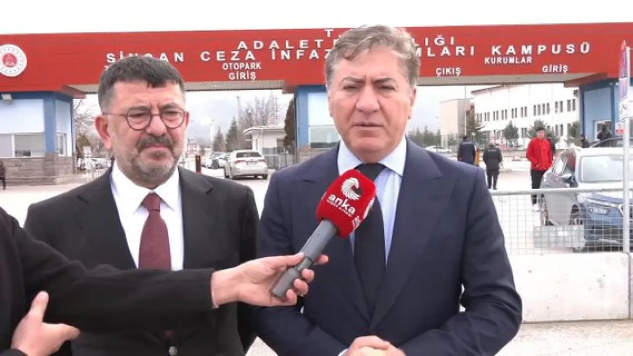 DEVA Partili Murat Emir'den Sincan Cezaevi Önünde Çarpıcı Açıklamalar