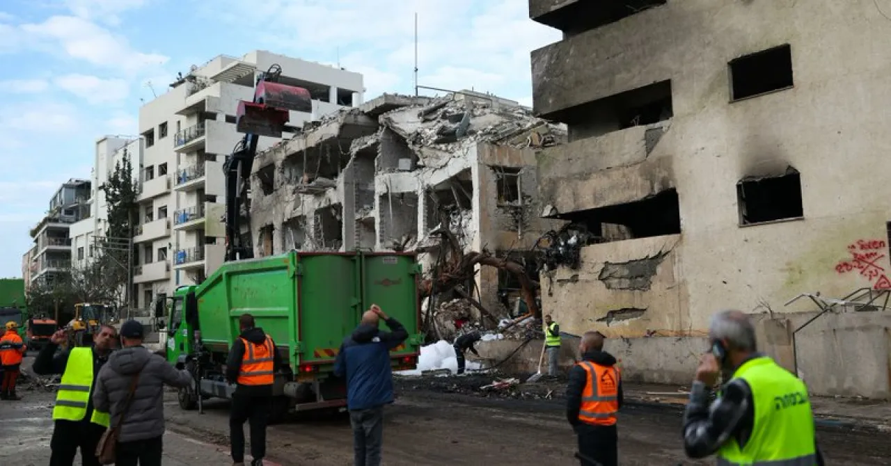 İsrailli Akademisyen İsyan Etti: İran Füze Saldırıları Gizleniyor!