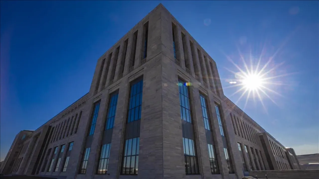 MİT'in Sosyal Medya Stratejisi ve Amerikanlaşma İddiaları